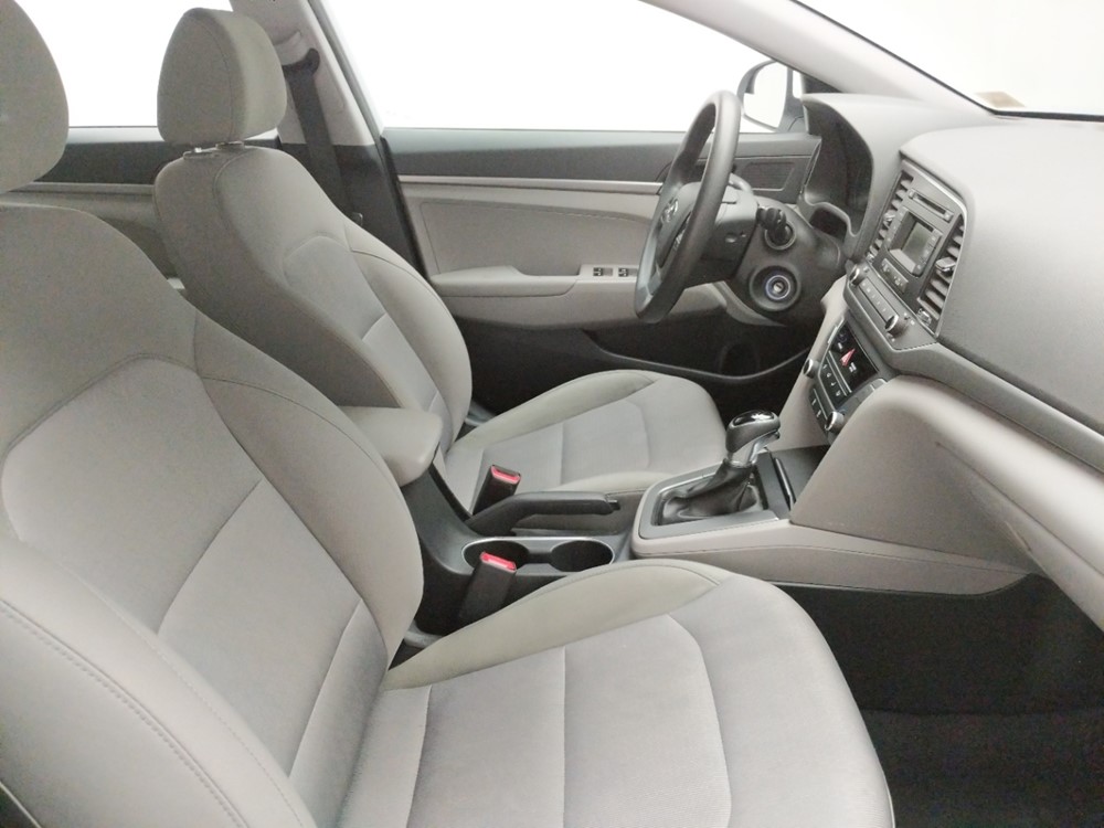 2017 Hyundai Elantra - Passenger Front Seat