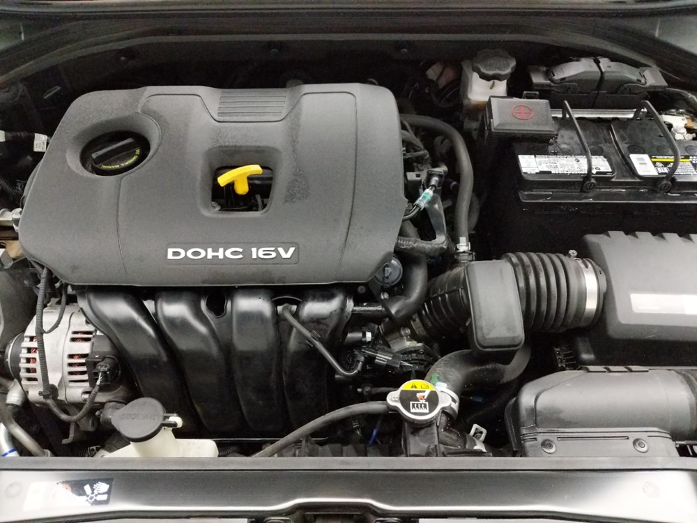 2017 Hyundai Elantra - Engine