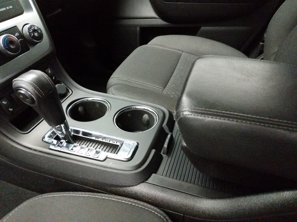 2015 GMC Acadia - Center Console/Cup Holders