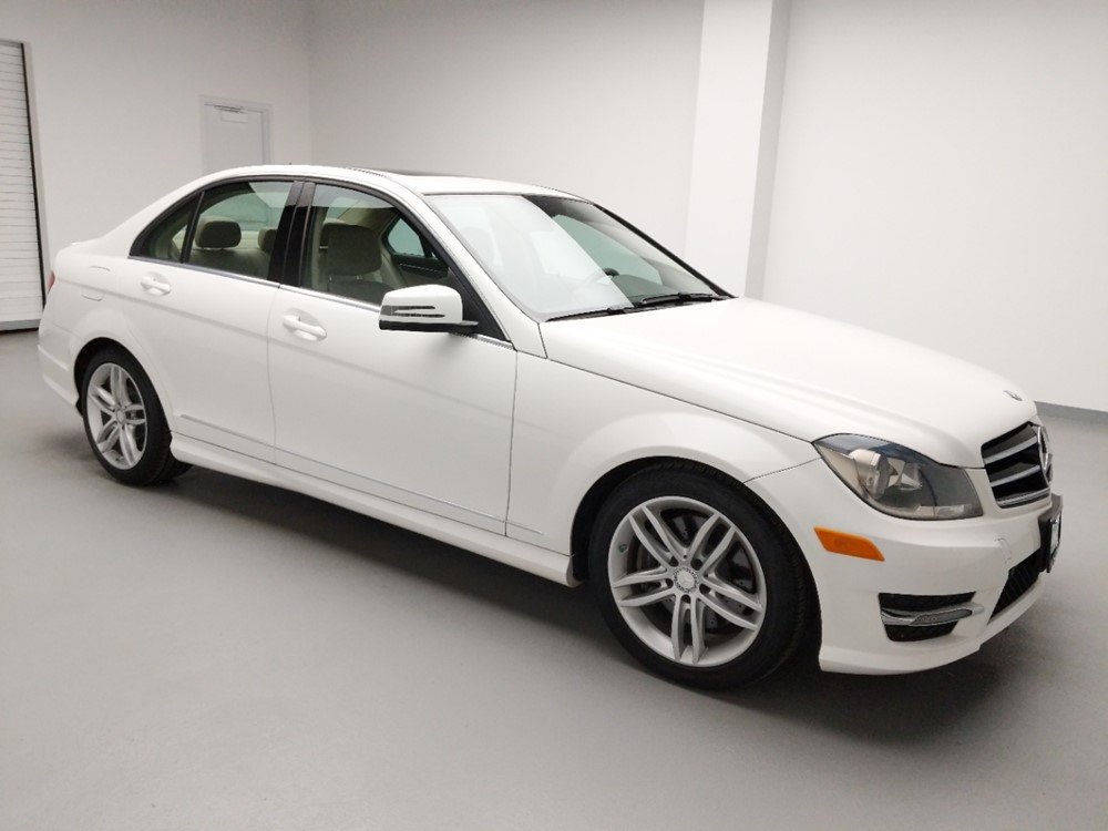 2014 Mercedes-Benz C300 - Passenger Front Side