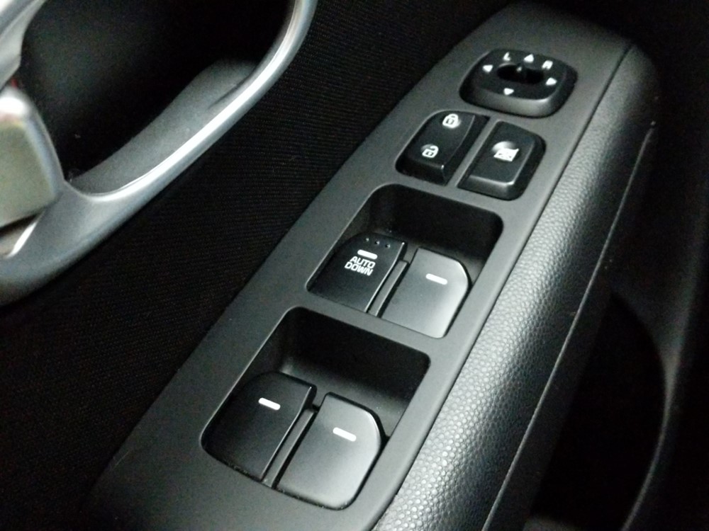 2015 Kia Soul - Driver Power Windows/Lock Control