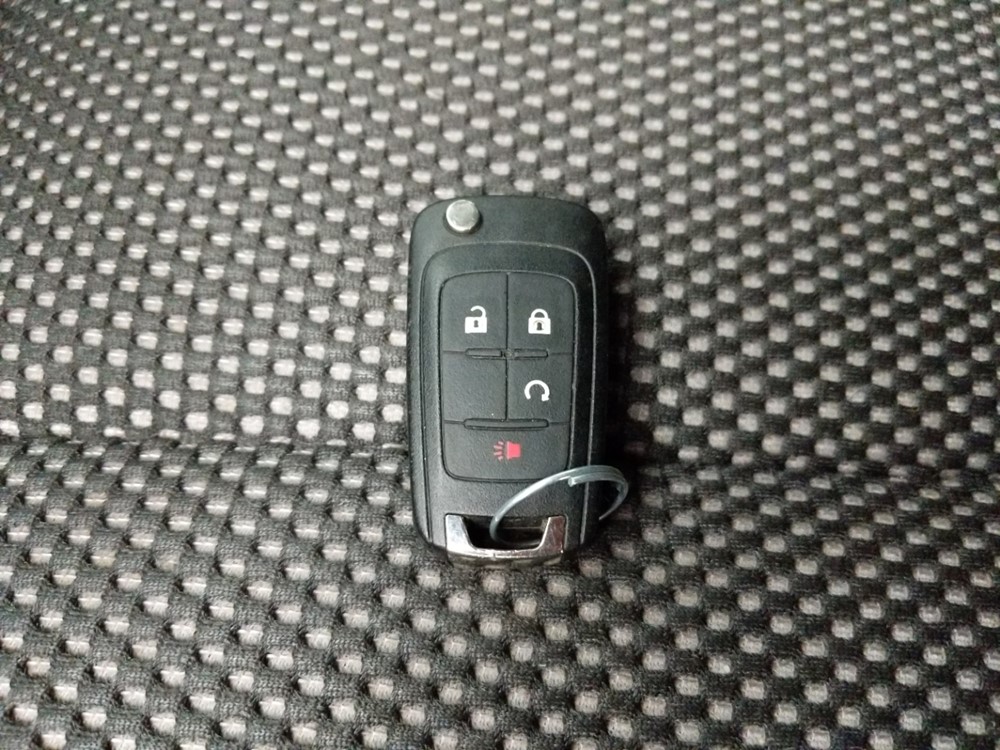 2016 Chevrolet Equinox - Keys