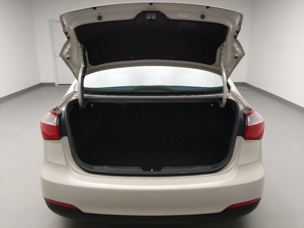 2015 Kia Forte - Trunk