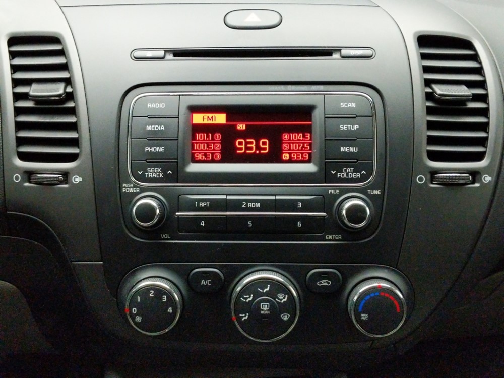 2015 Kia Forte - Stereo Package