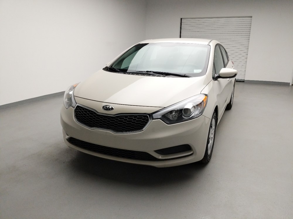 2015 Kia Forte - Driver Front Hood