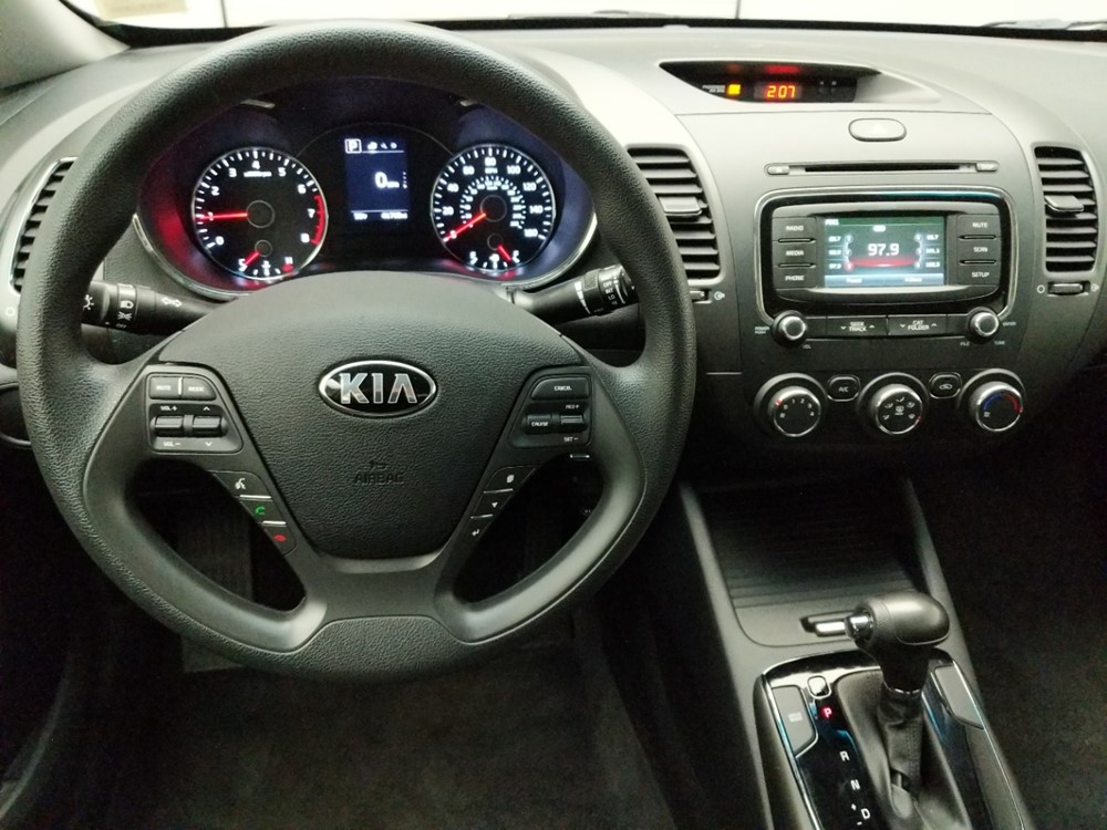 2017 Kia Forte - Driver Dash