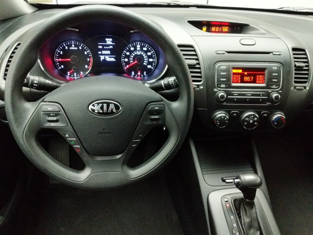 2016 Kia Forte - Driver Dash