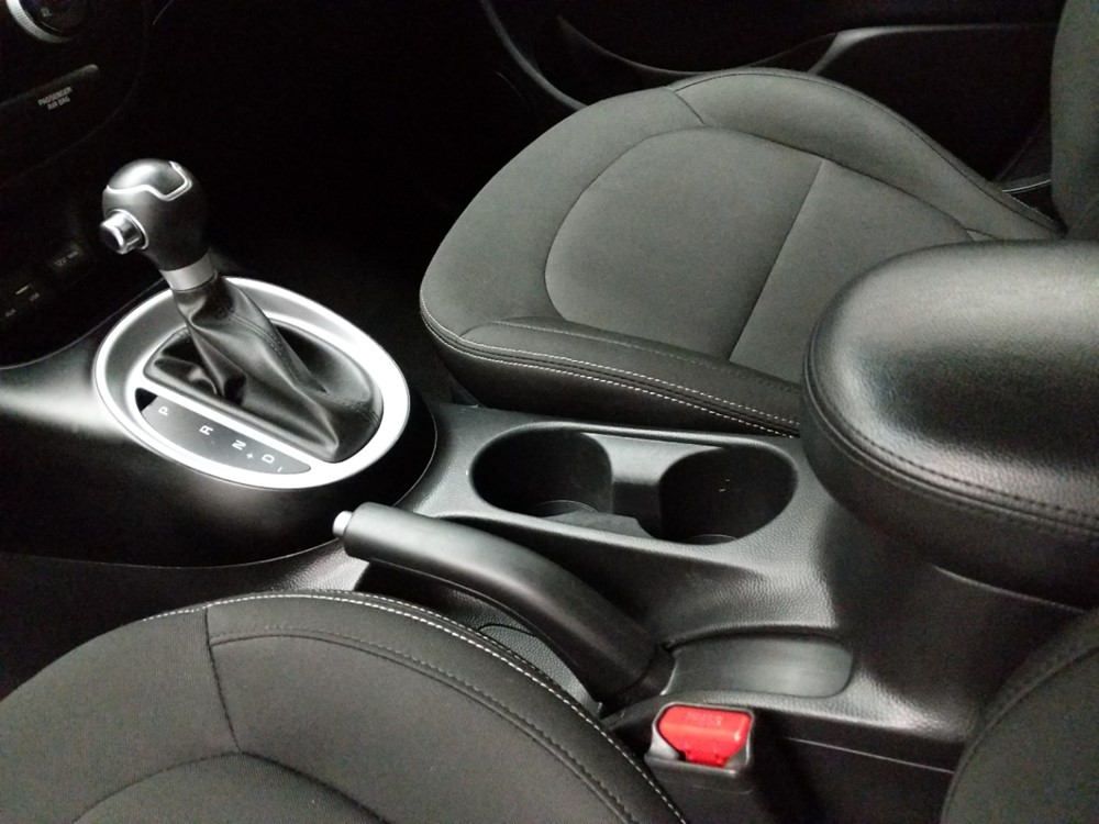 2016 Kia Soul - Center Console/Cup Holders