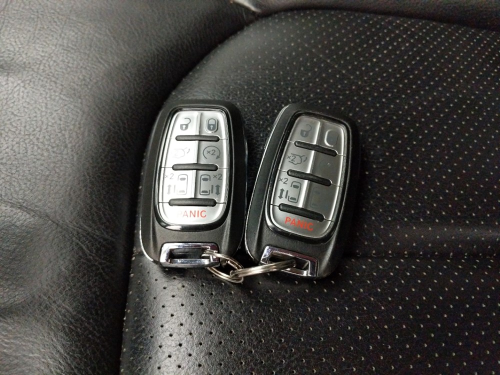 2018 Chrysler Pacifica - Keys