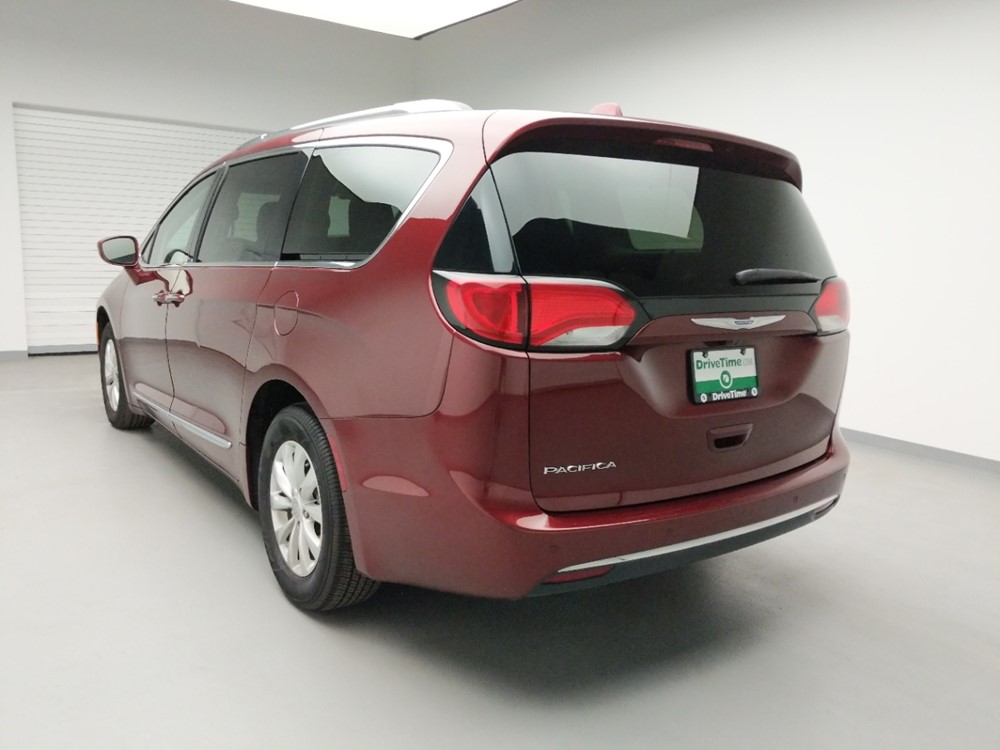 2018 Chrysler Pacifica - Driver Rear Bumper