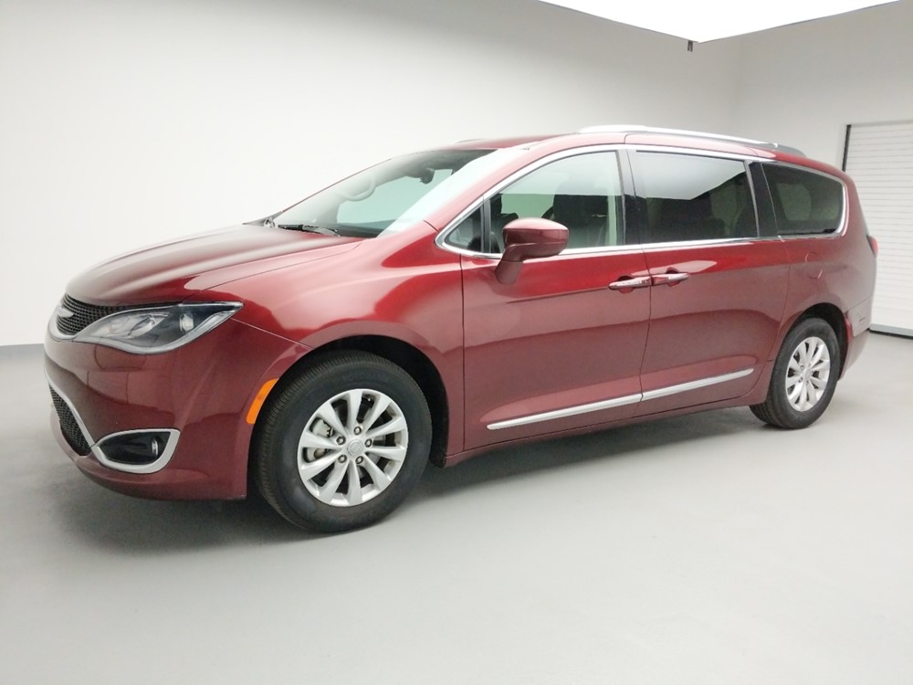 2018 Chrysler Pacifica - Driver Front Side