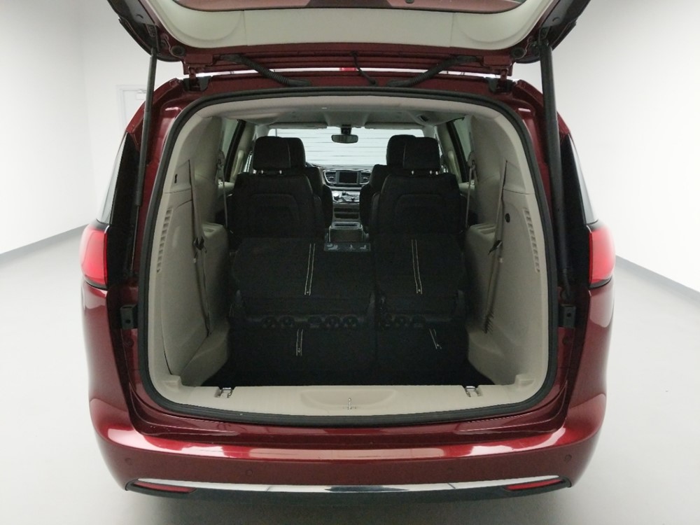 2018 Chrysler Pacifica - Trunk