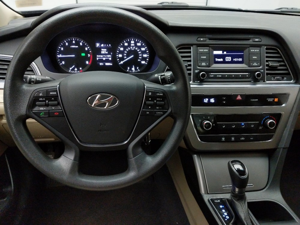 2016 Hyundai Sonata - Driver Dash