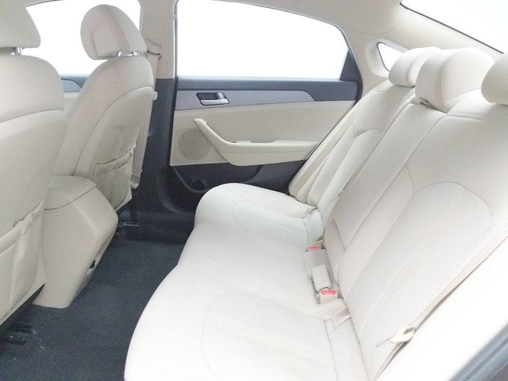 2016 Hyundai Sonata - Driver Rear Seat
