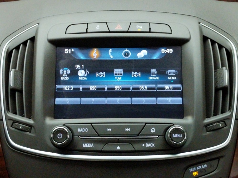 2016 Buick Regal - Stereo Package