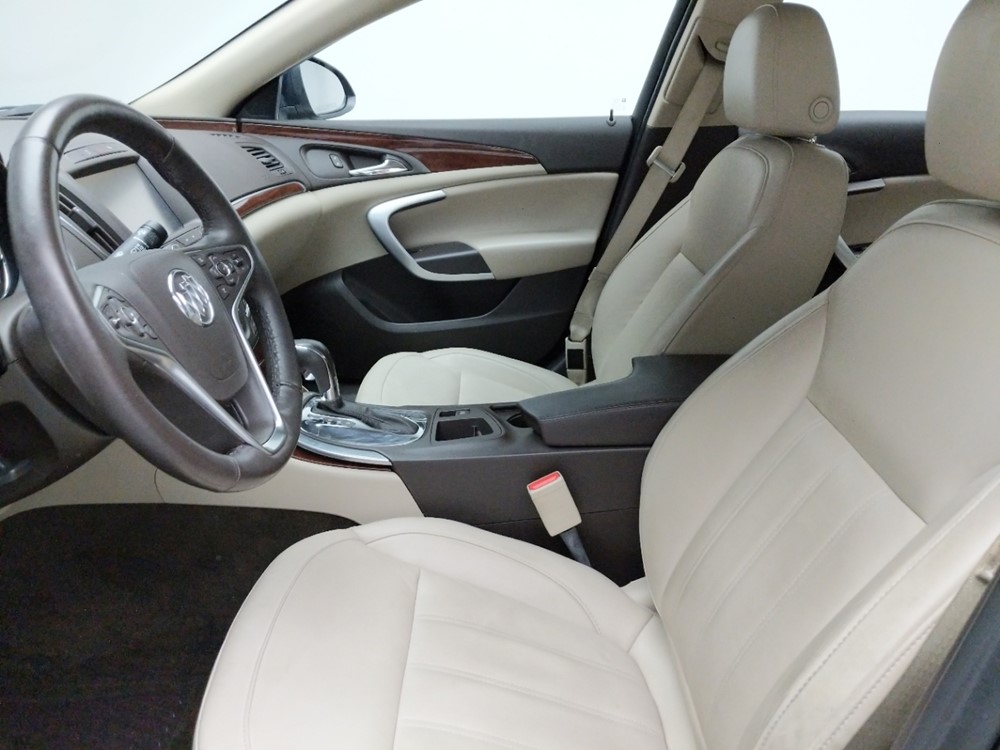 2016 Buick Regal - Driver Front Seat