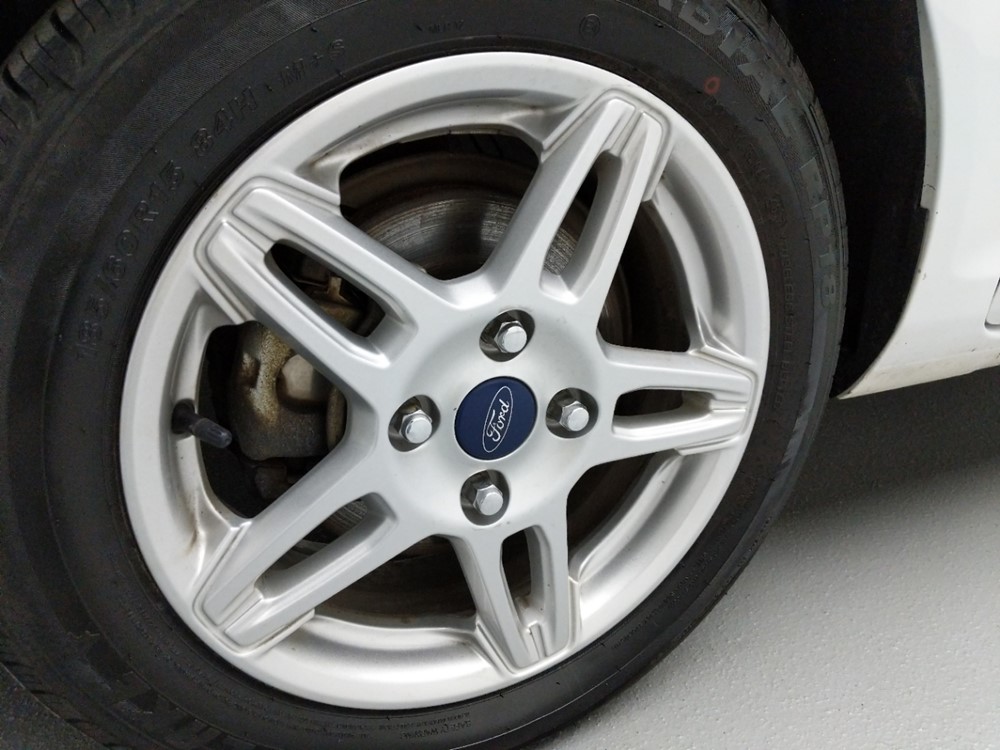 2017 Ford Fiesta - Wheel