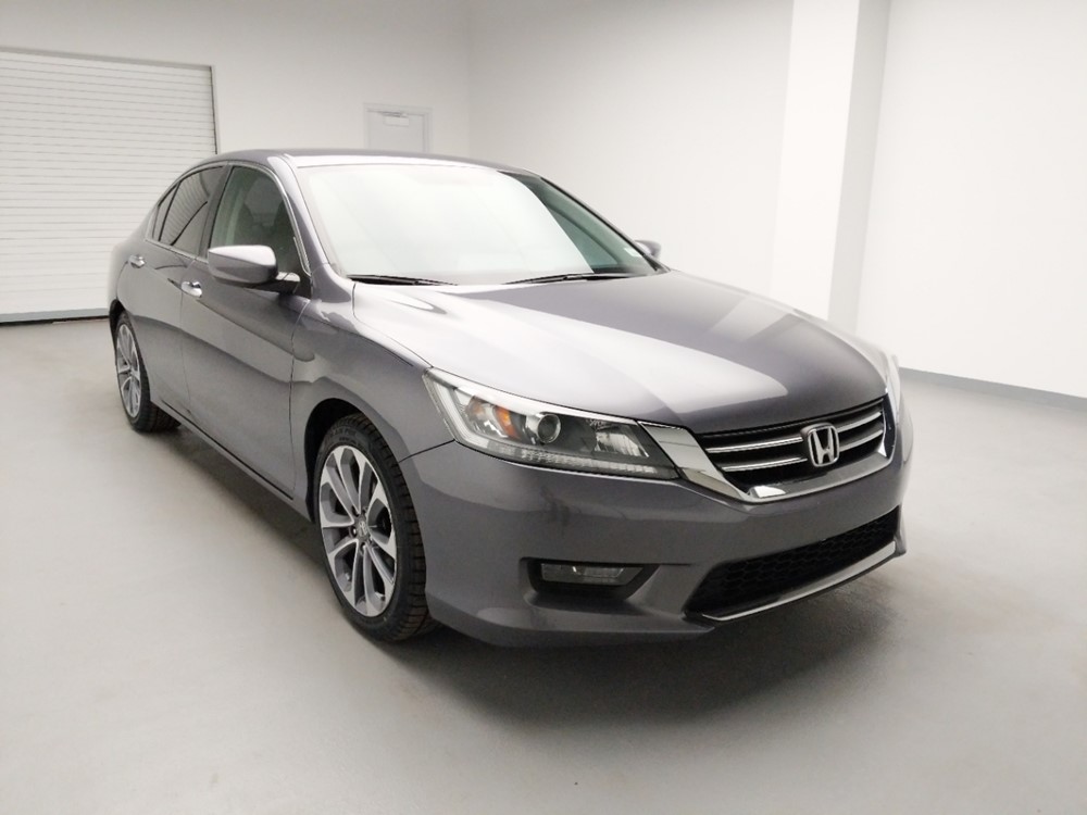 2014 Honda Accord - Passenger Front Bumper