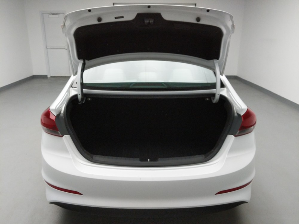 2017 Hyundai Elantra - Trunk