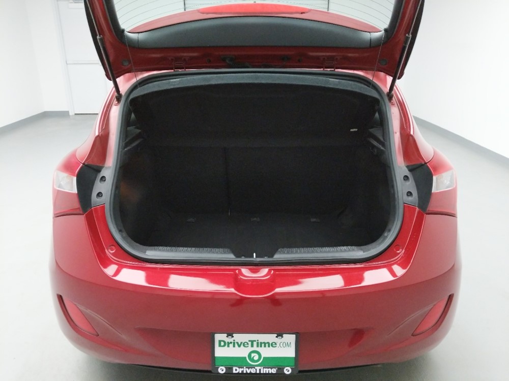 2017 Hyundai Elantra - Trunk