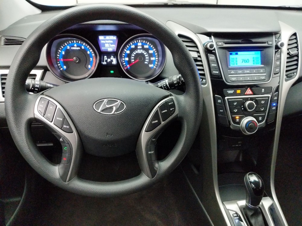 2017 Hyundai Elantra - Driver Dash