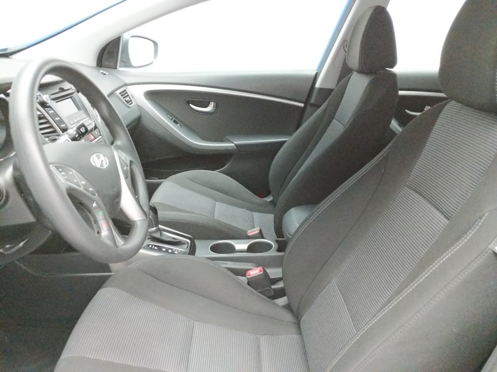 2017 Hyundai Elantra - Driver Front Hood