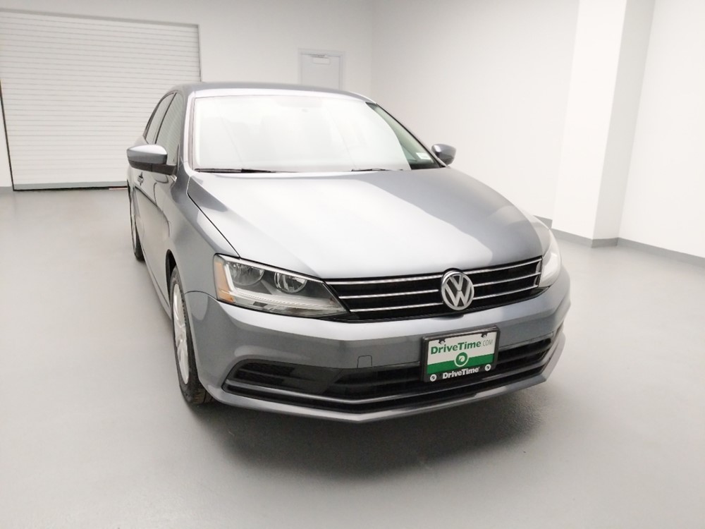 2017 Volkswagen Jetta - Passenger Front Hood