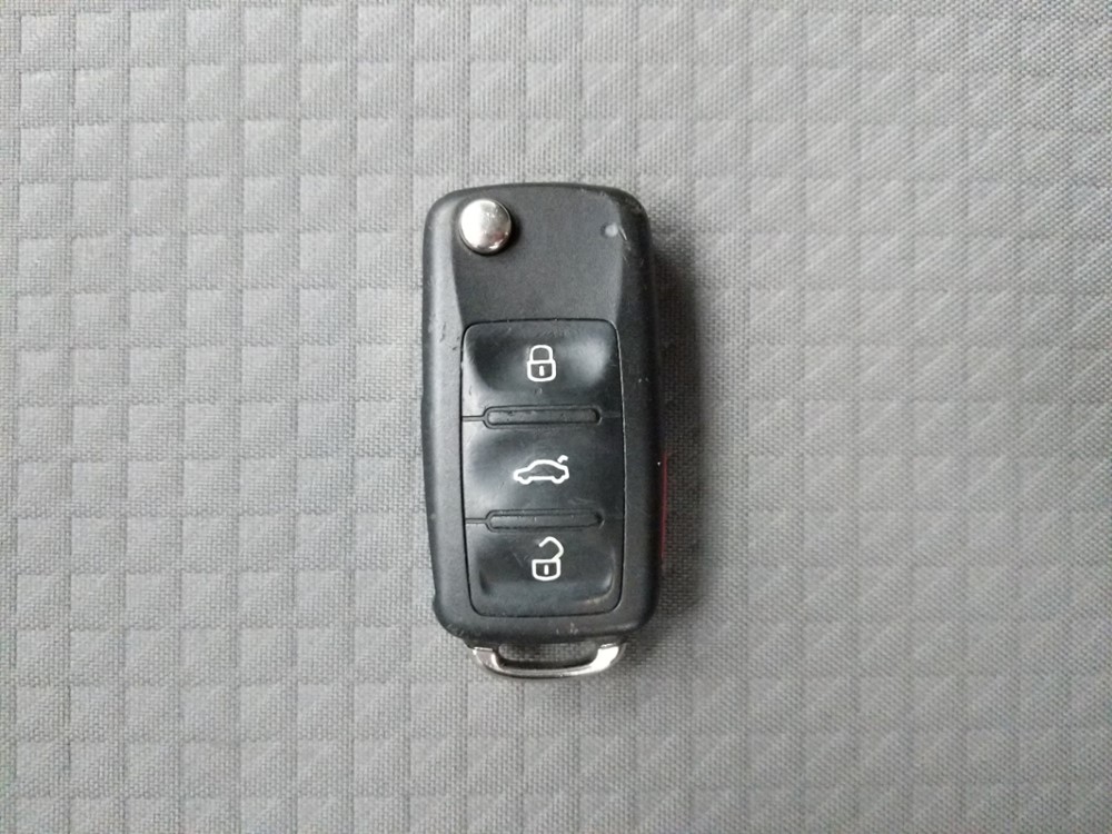 2017 Volkswagen Jetta - Keys