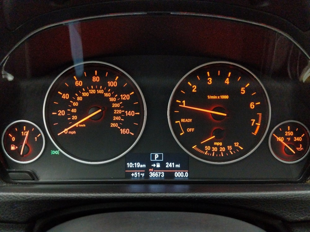 2016 BMW 320i - Odometer Close Up