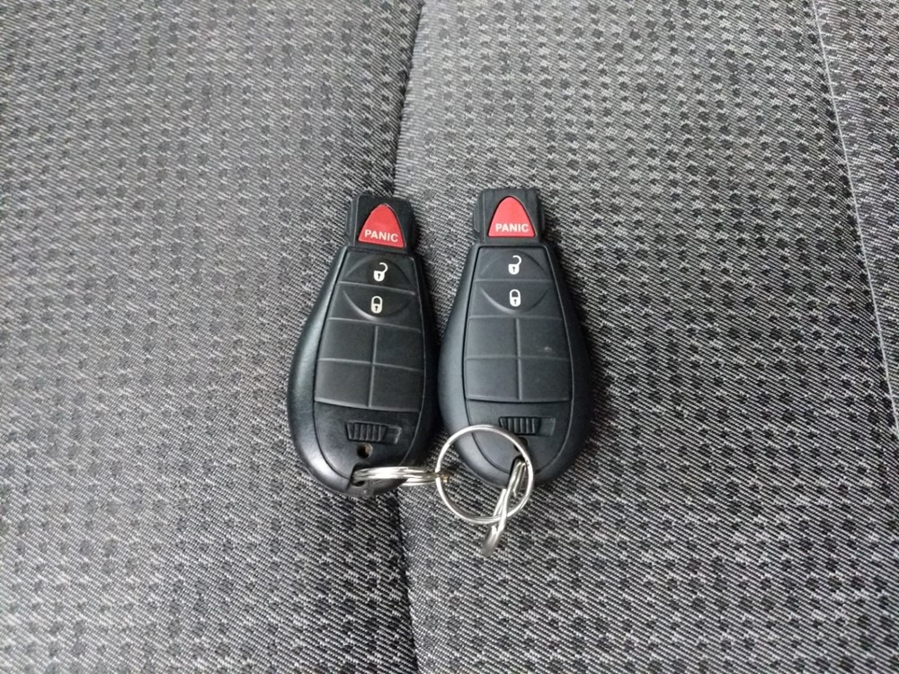 2017 Dodge Ram 1500 - Keys