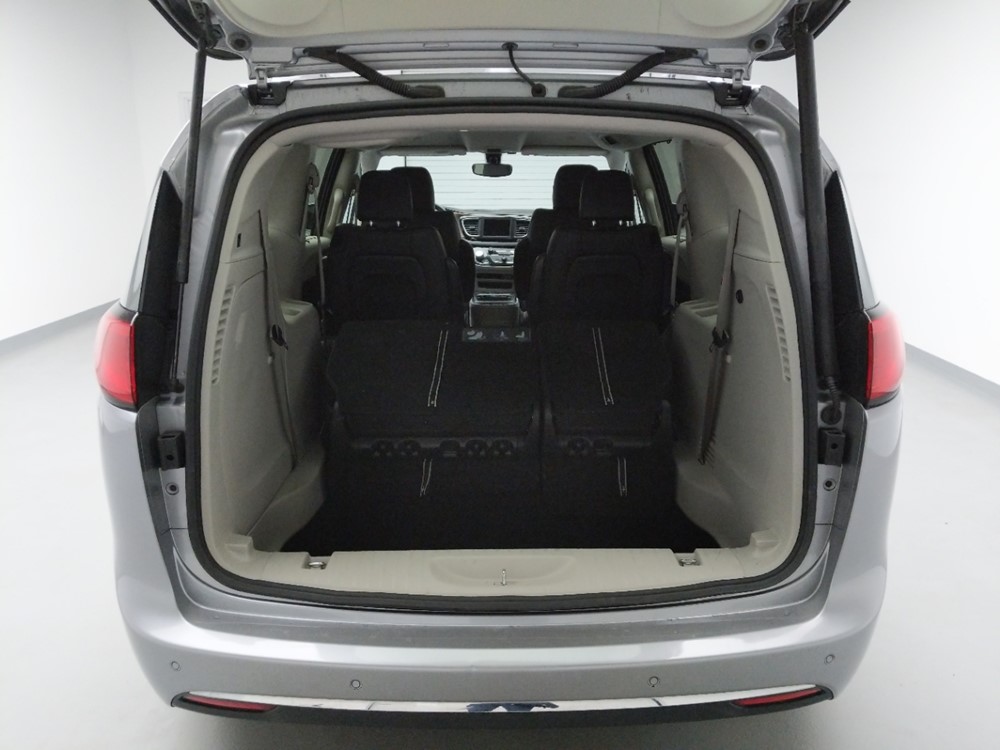 2018 Chrysler Pacifica - Trunk