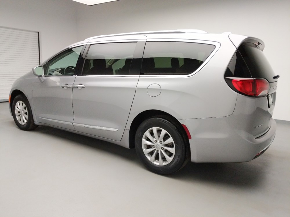 2018 Chrysler Pacifica - Driver Rear Side