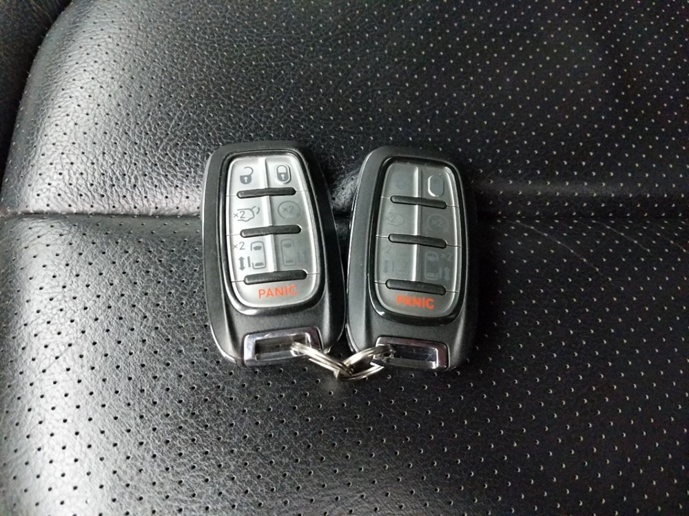 2018 Chrysler Pacifica - Keys