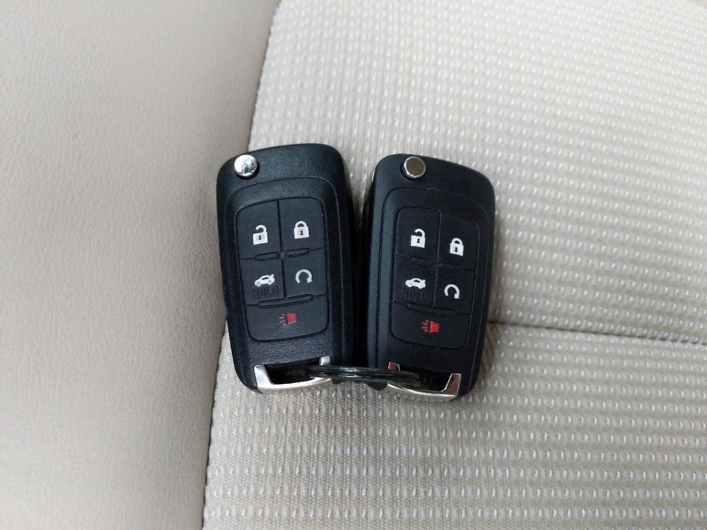 2016 Buick Verano - Keys