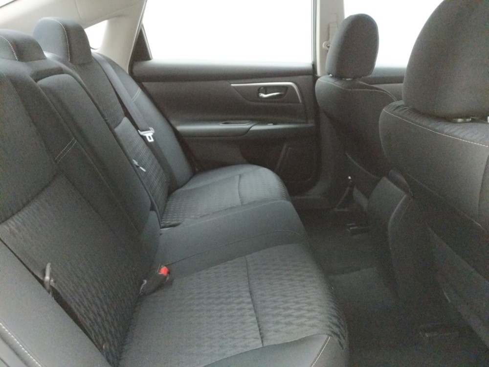 2017 Nissan Altima - Passenger Rear Seat