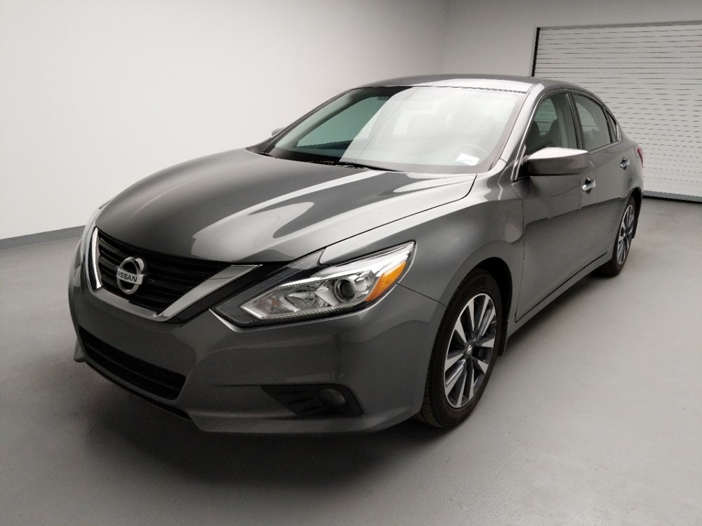 2017 Nissan Altima - Driver Front Bumper