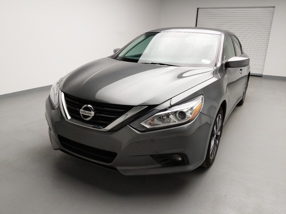 2017 Nissan Altima - Driver Front Hood
