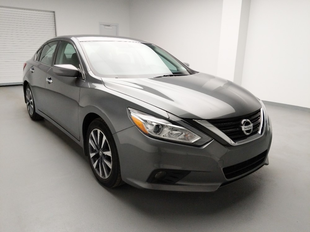 2017 Nissan Altima - Passenger Front Bumper