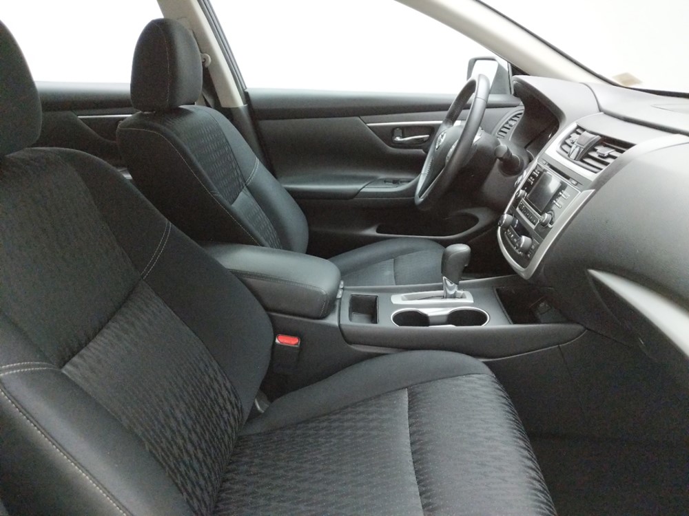 2017 Nissan Altima - Passenger Front Seat