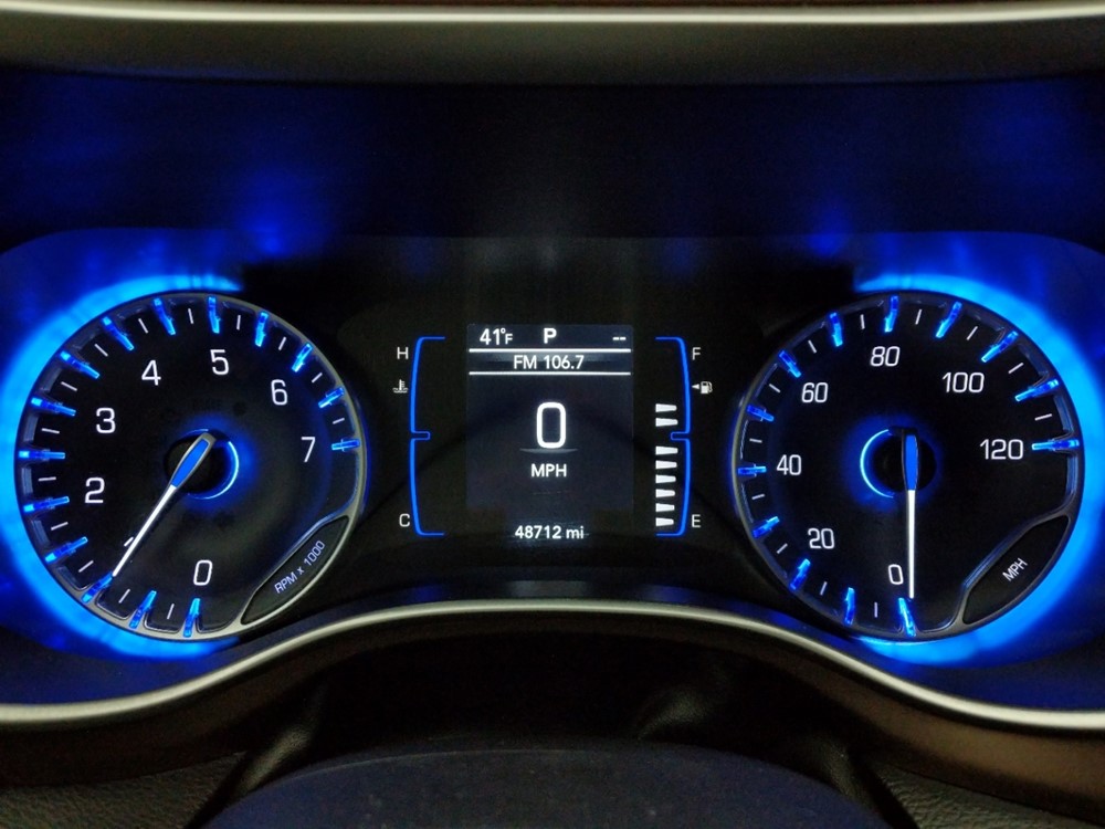 2018 Chrysler Pacifica - Odometer Close Up