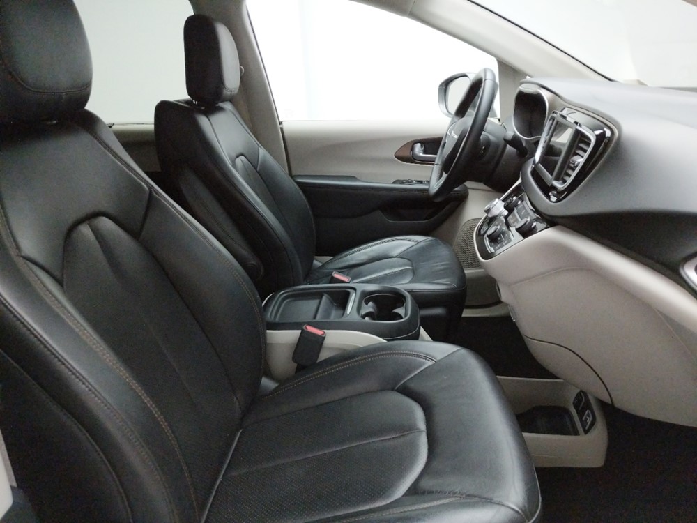 2018 Chrysler Pacifica - Passenger Front Seat