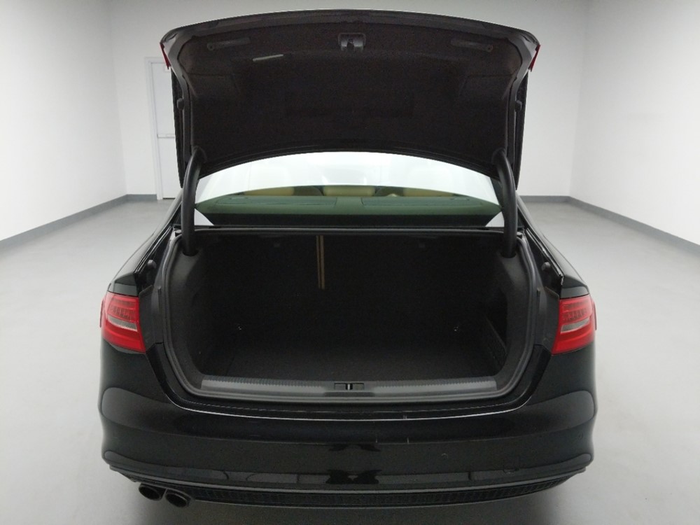 2016 Audi A4 - Trunk