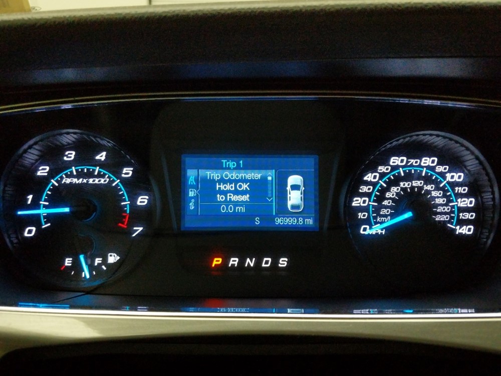 2015 Ford Taurus - Odometer Close Up