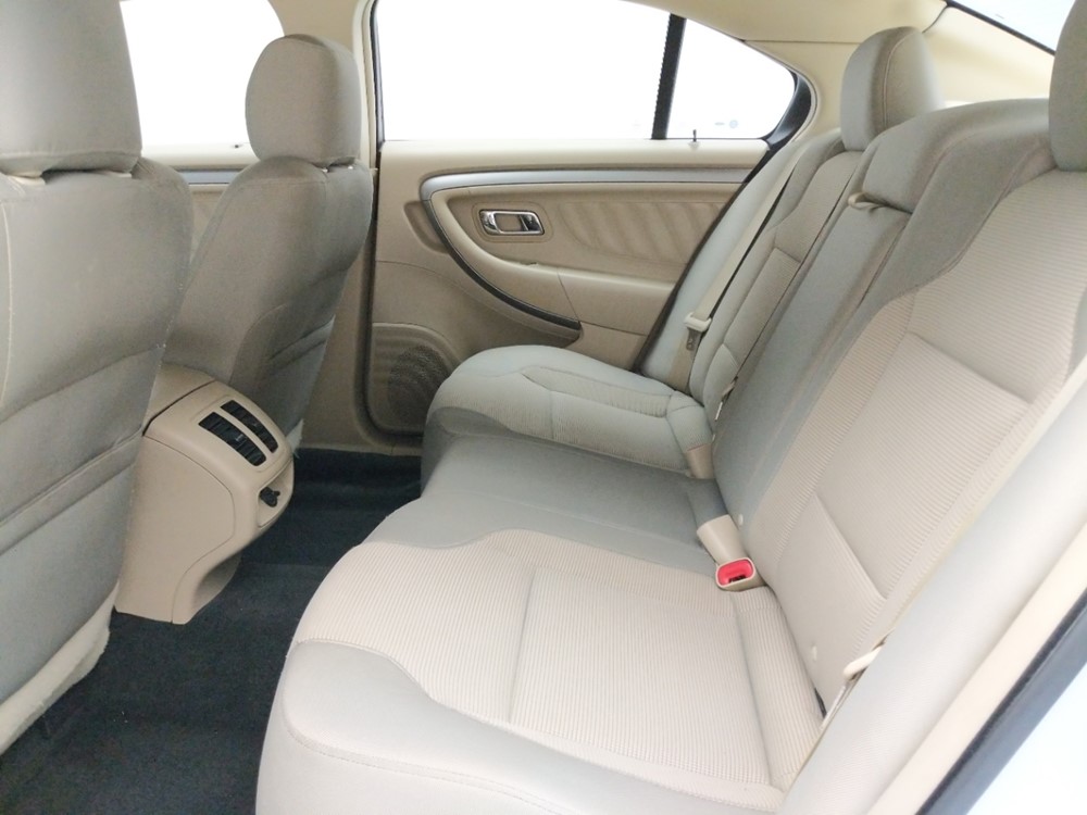 2015 Ford Taurus - Driver Rear Seat