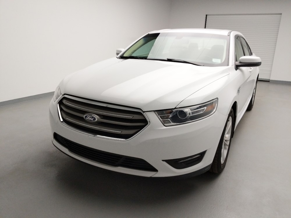2015 Ford Taurus - Driver Front Hood