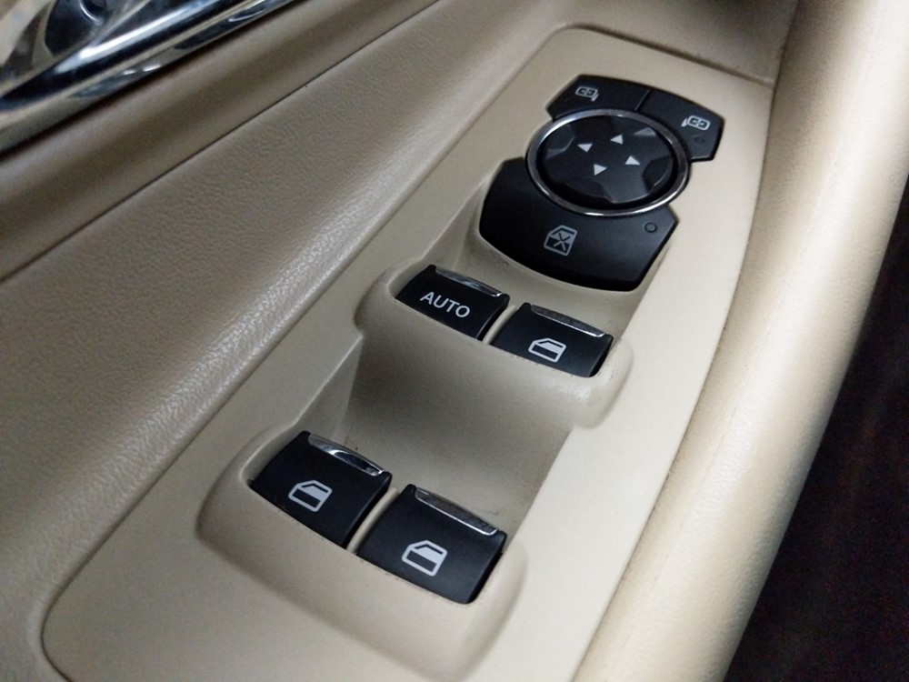 2015 Ford Taurus - Driver Power Windows/Lock Control
