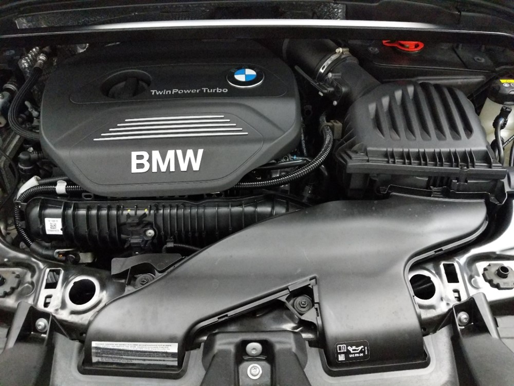 2016 BMW X1 - Engine