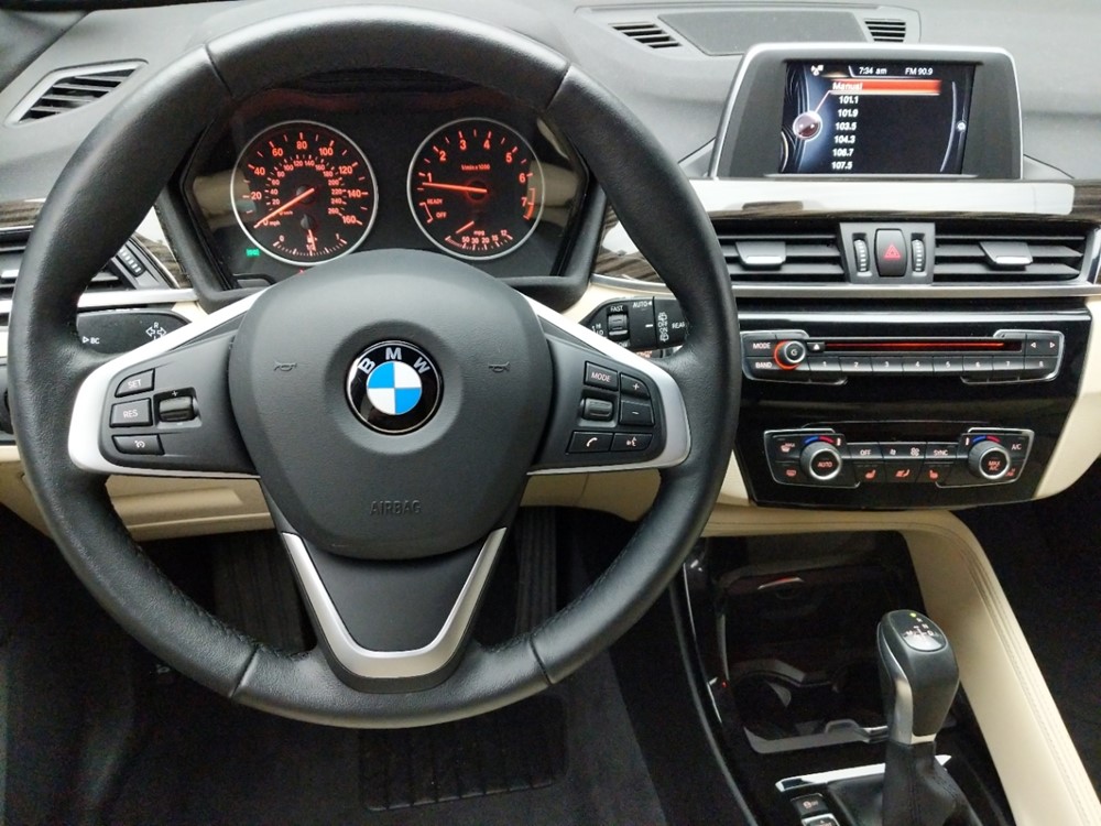2016 BMW X1 - Driver Dash