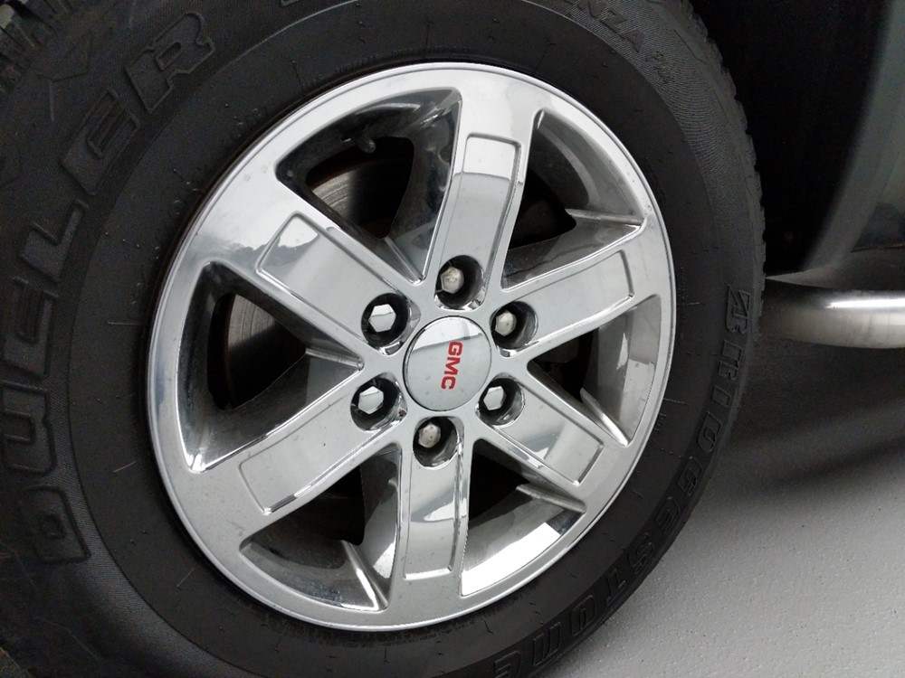 2011 GMC Sierra 1500 - Wheel