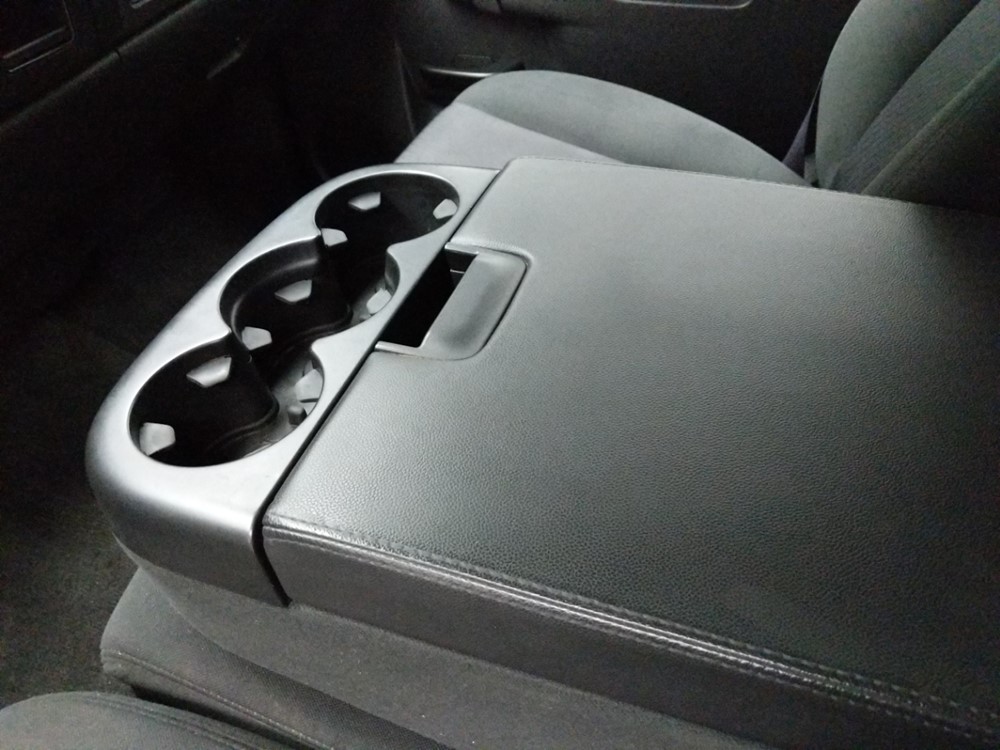2011 GMC Sierra 1500 - Center Console/Cup Holders